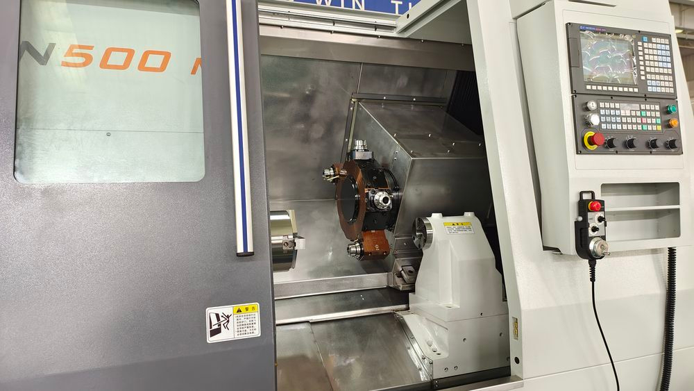 Токарный обрабатывающий центр B-Power CTN500M/600-11 WP2