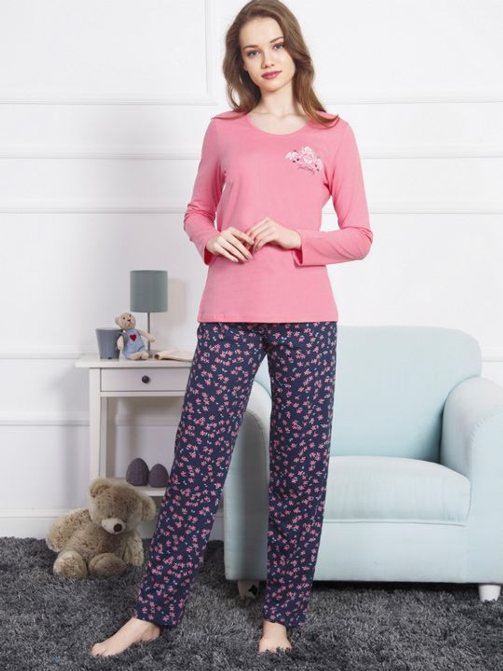 Домашний комплект с брюками в цветочек (Размер: M) (Цвет: розовый с синим)