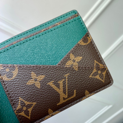 Louis Vuitton Multiple Wallet