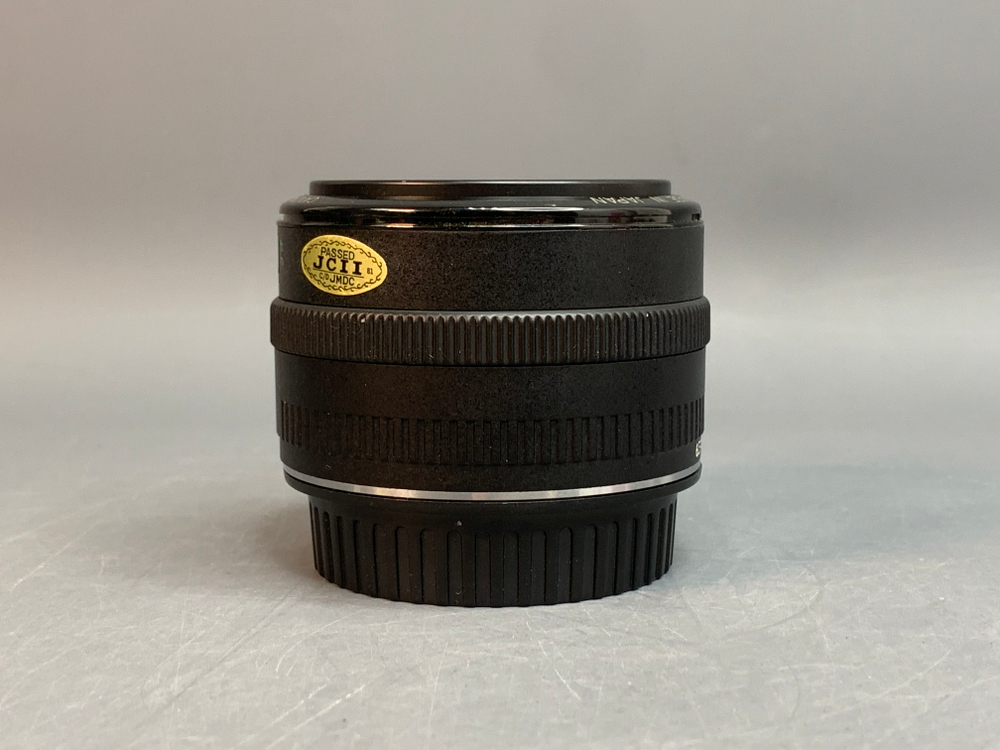Canon EF 28mm 2.8 IS USM