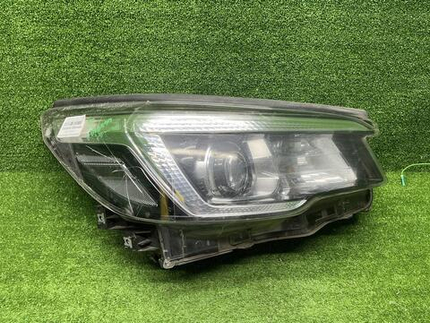 Фара правая Subaru Forester 5 SK (2018-2021) LED