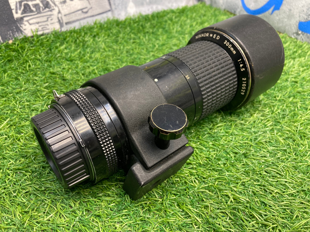 Nikon Nikkor 300mm 4.5 ED