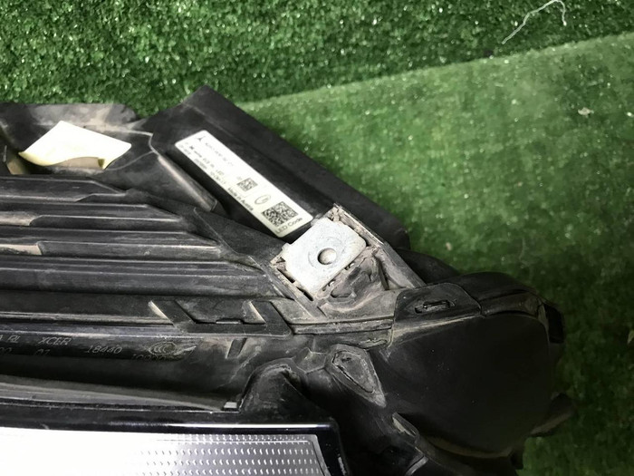 Фара правая Mercedes GLC X253 (2015-2019) LED