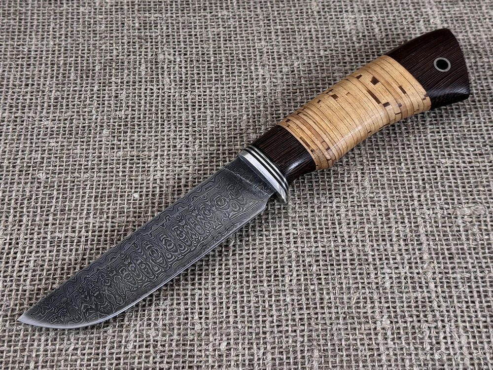 Нож "Охотник", дамасская сталь, рукоять наборная береста / венге