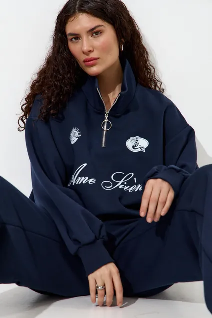 Олимпийка с короткой молнией 