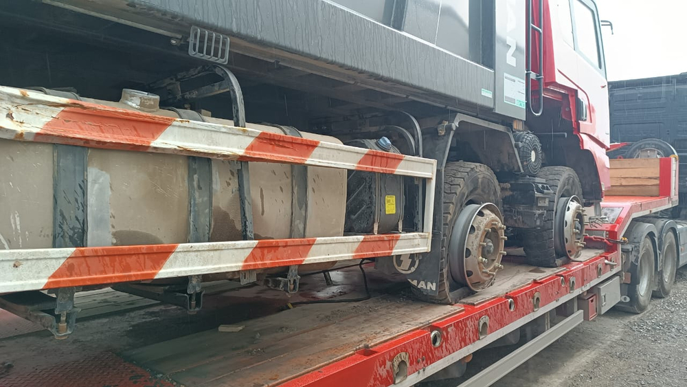 Shacman (Shaanxi) SX* 8x4 Самосвал SX33186V366 (Дизельный, 11,6 л, 423 л.с., МТ)