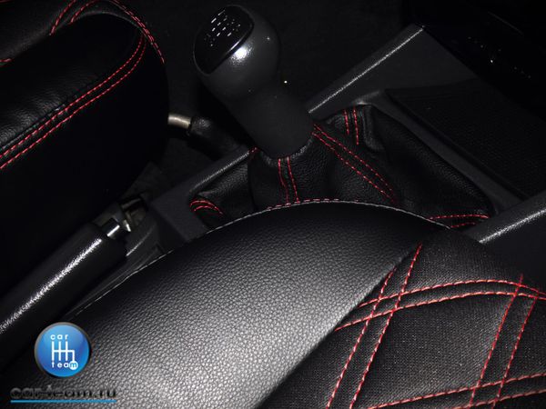 Обивки сидений из экокожи + черная ткань "Квадратик боком 4см" на Лада Гранта седан (2190)