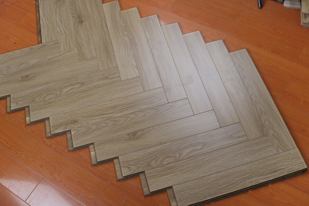 Ламинат ICON Orange 8 мм ДУБ МОРЕНЫЙ 1.92 м2