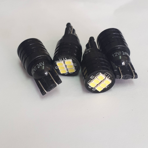 Светодиодная лампа W5W, 6 диодов, белый, 12-24В (за 1 шт.) -