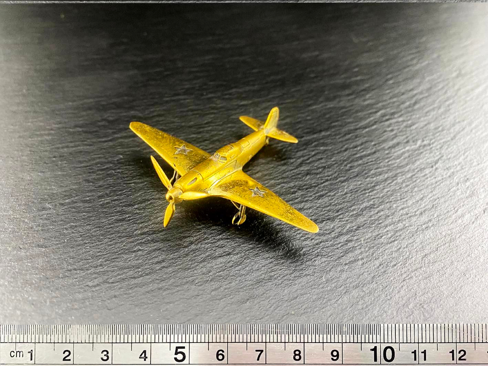 Самолёт. Як-9 Истребитель (подвижный винт)