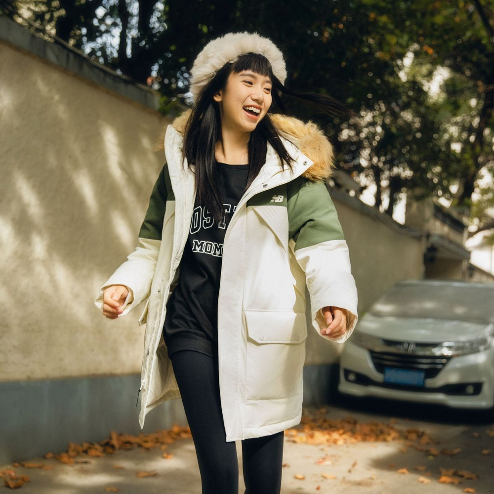 Куртки New Balance, AMJ34323-CIC