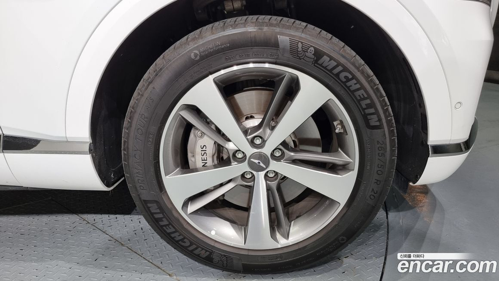Genesis GV80 2.5T Бензин AWD (06.2022)