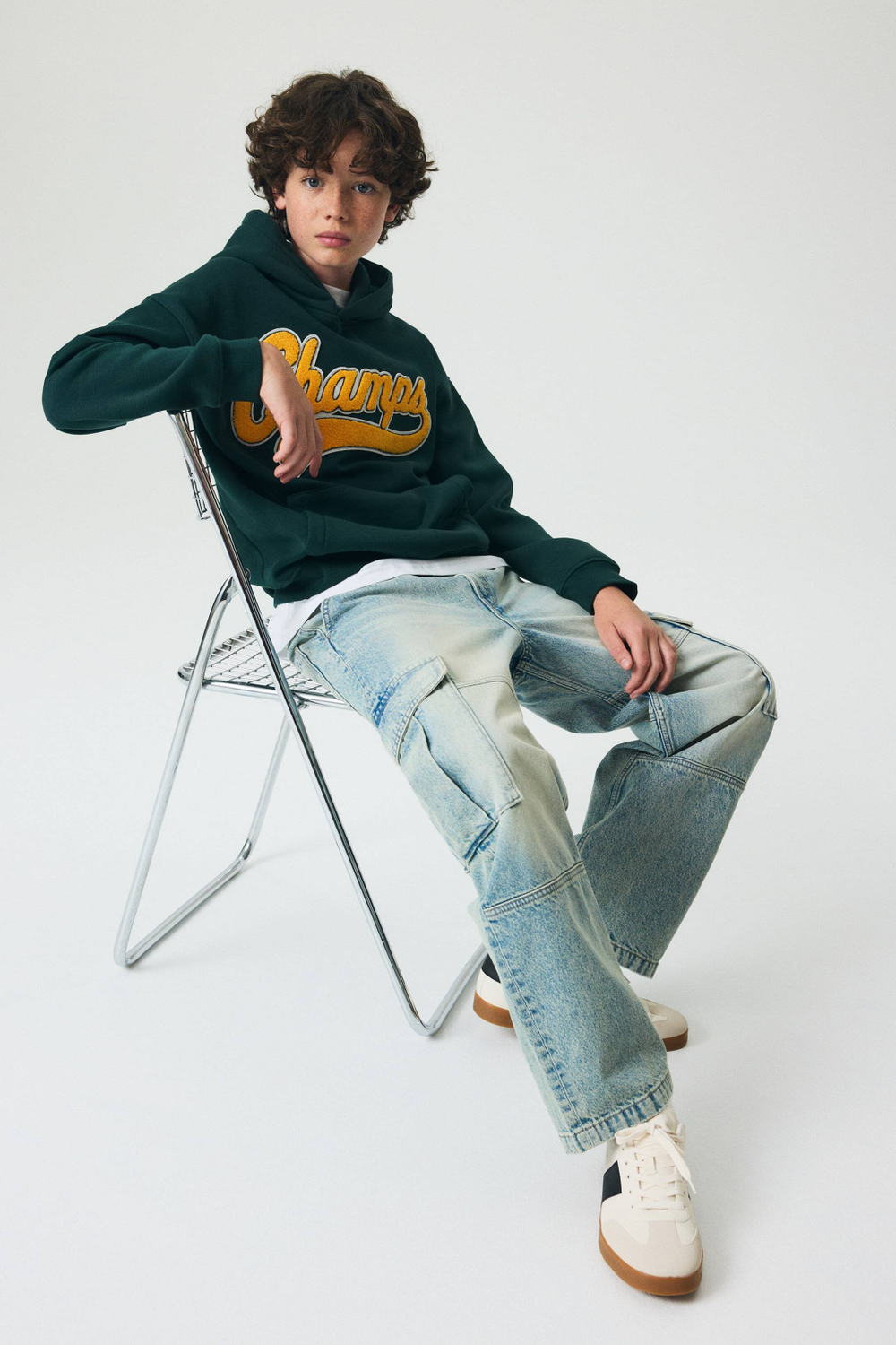 H&M Джинсы-карго, голубой