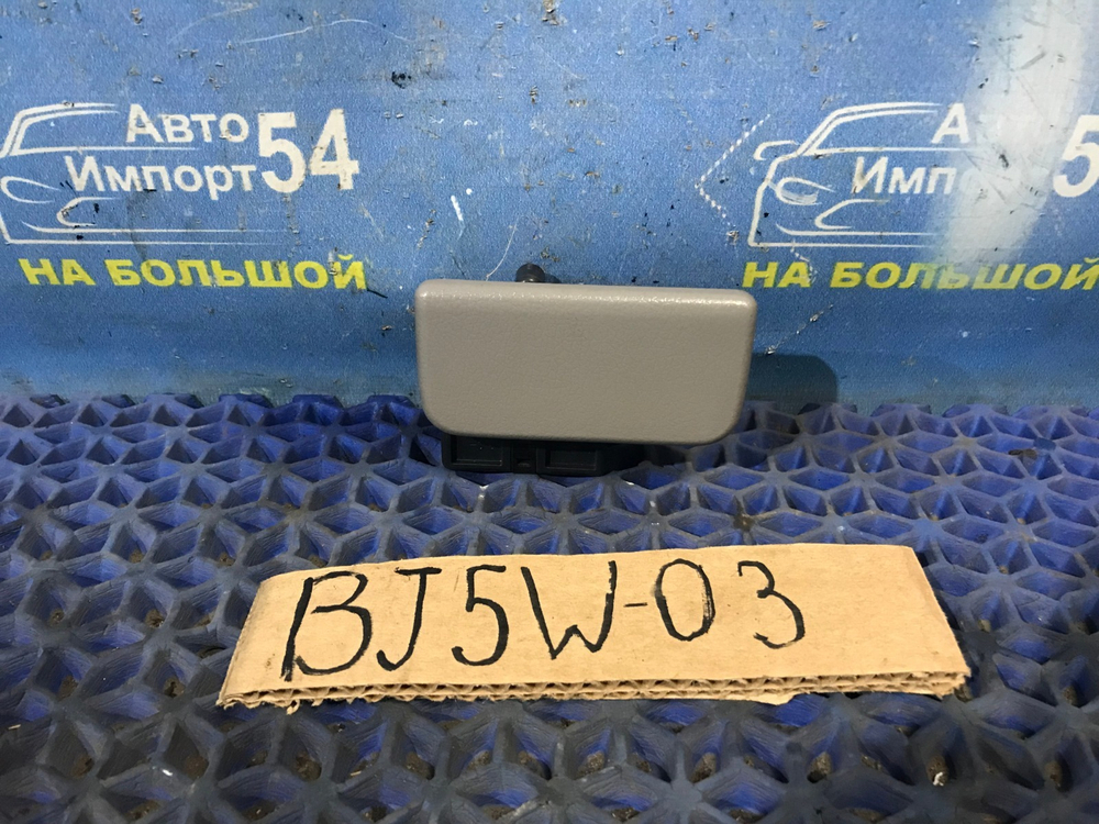 Бардачок пассажирский MAZDA FAMILIA 2001