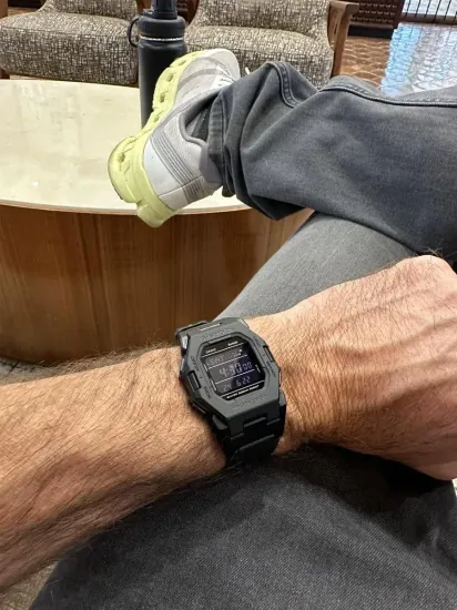 Наручные часы Casio G-Shock GD-B500-1ER