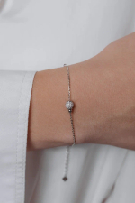 Браслет с шаром в россыпи фианитов