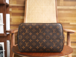 Louis Vuitton NeoNoe MM