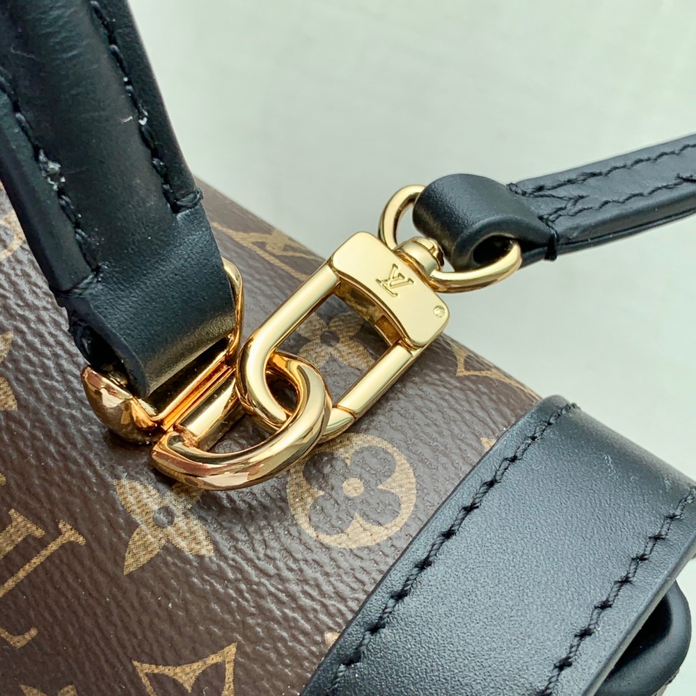 Louis Vuitton Trianon PM