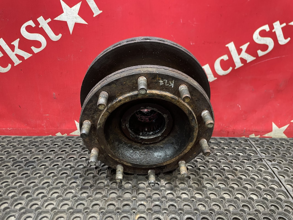 Ступица передняя 2016г.