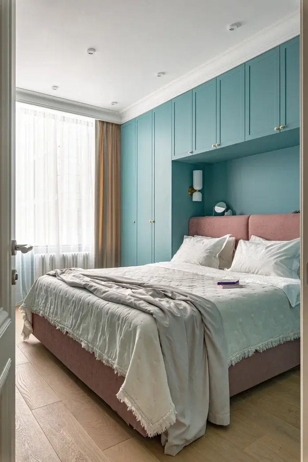 Шкаф-стенка в эмали