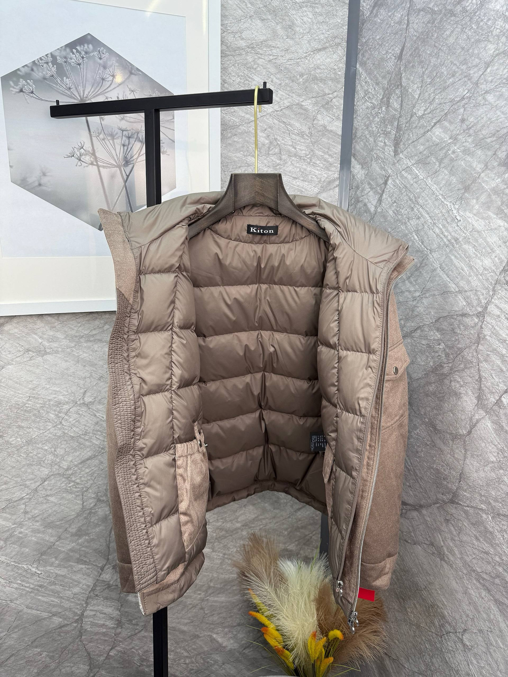 Пуховик Kiton