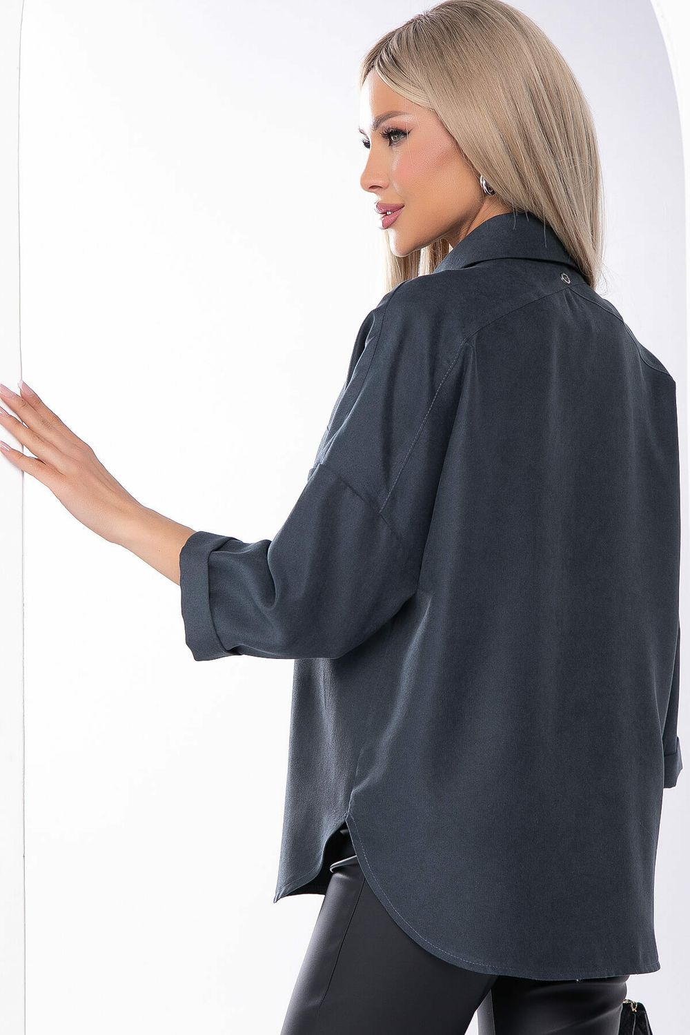 Рубашка из микровельвета (темно-серая) Б8276 LT Collection (Акция)