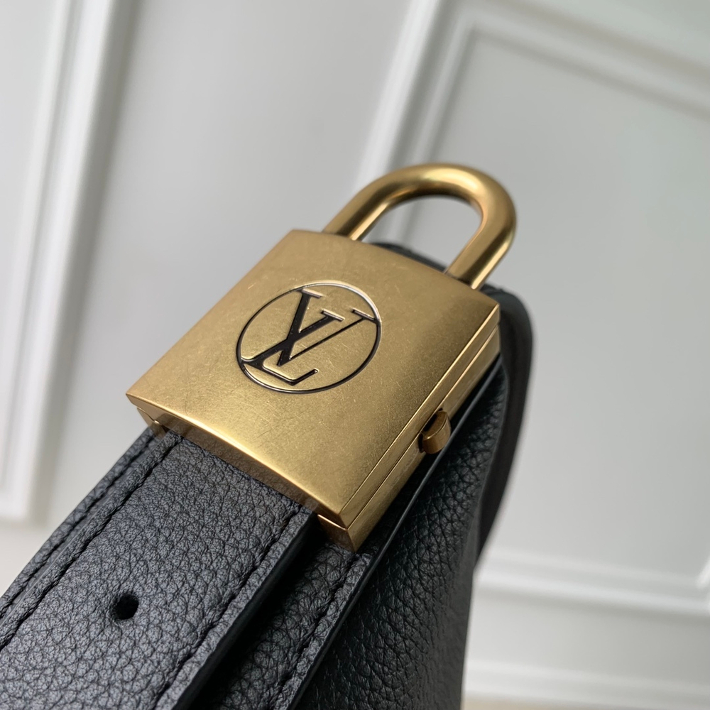 Louis Vuitton Low Key Bumbag