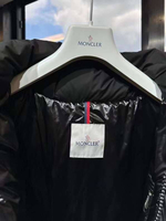 Пуховик Moncler