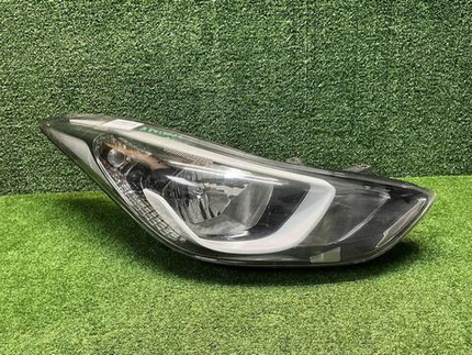 Фара правая Hyundai Elantra 5 MD (13-16) галоген
