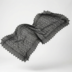 Палантин "Северные узоры" из ультрамягкого оренпуха - Черный