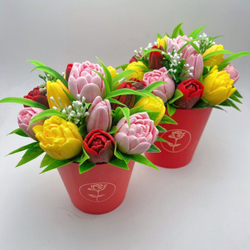 "Разноцветные тюльпаны» (красное кашпо)