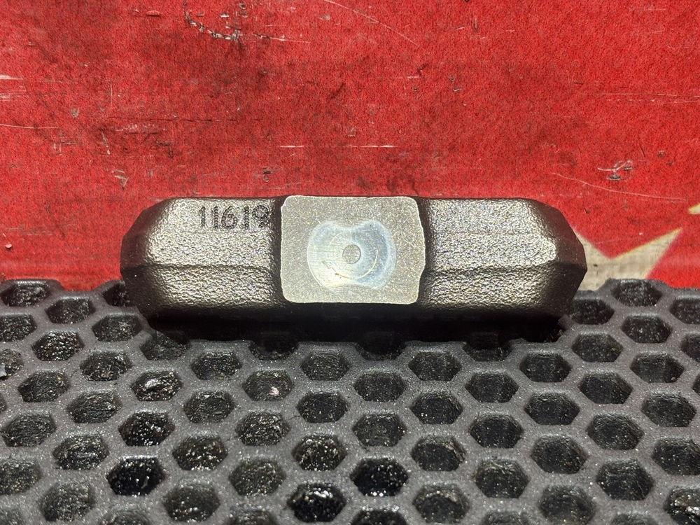 Мост клапана впускной 2019г