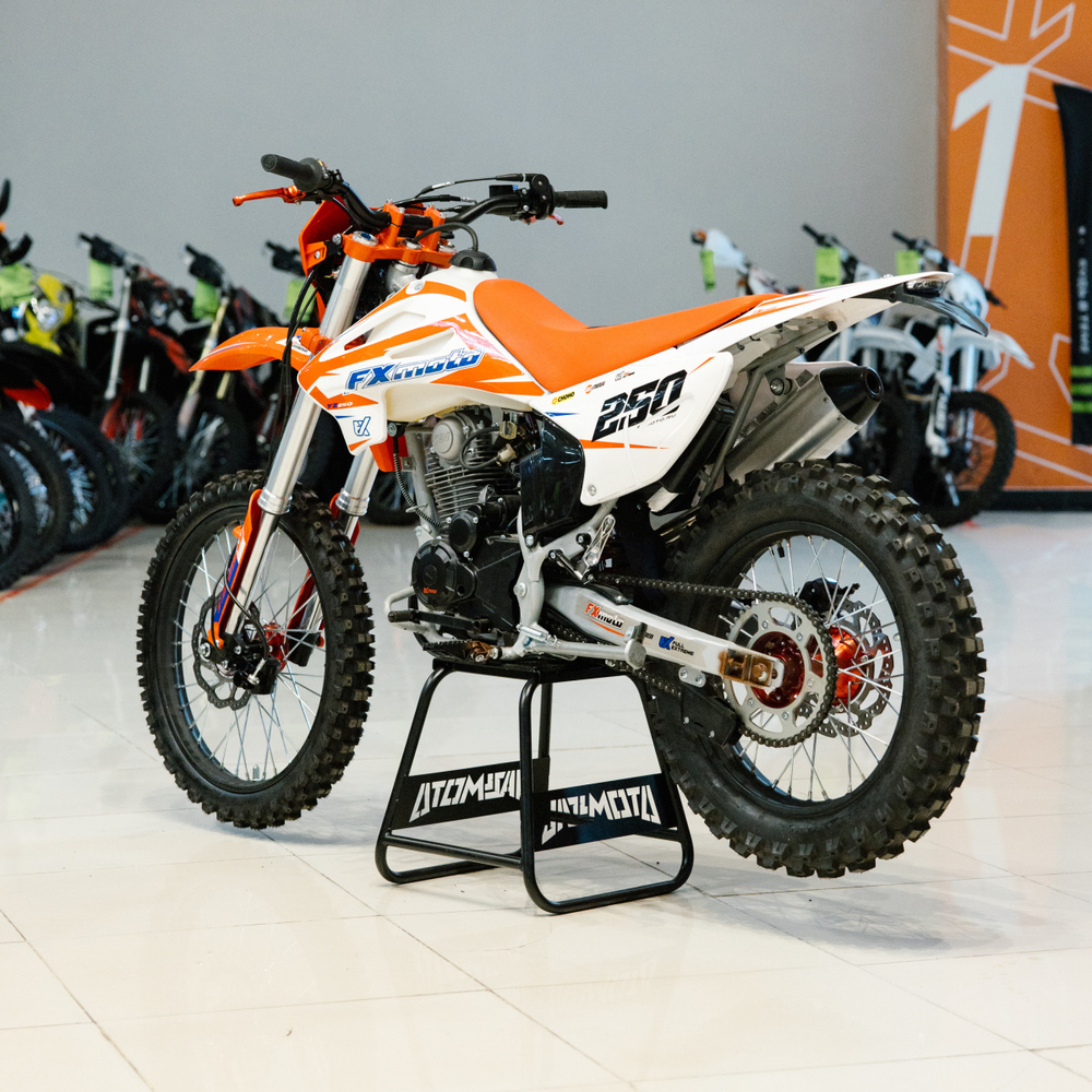 Кроссовый мотоцикл FXmoto YZ-250 21/18 Red/White