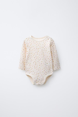 ZARA КОМПЛЕКТ, КУРТКА, БОДИ И ЛЕГИНСЫ С ЦВЕТОЧНЫМ ПРИНТОМ, ЭКРЮ