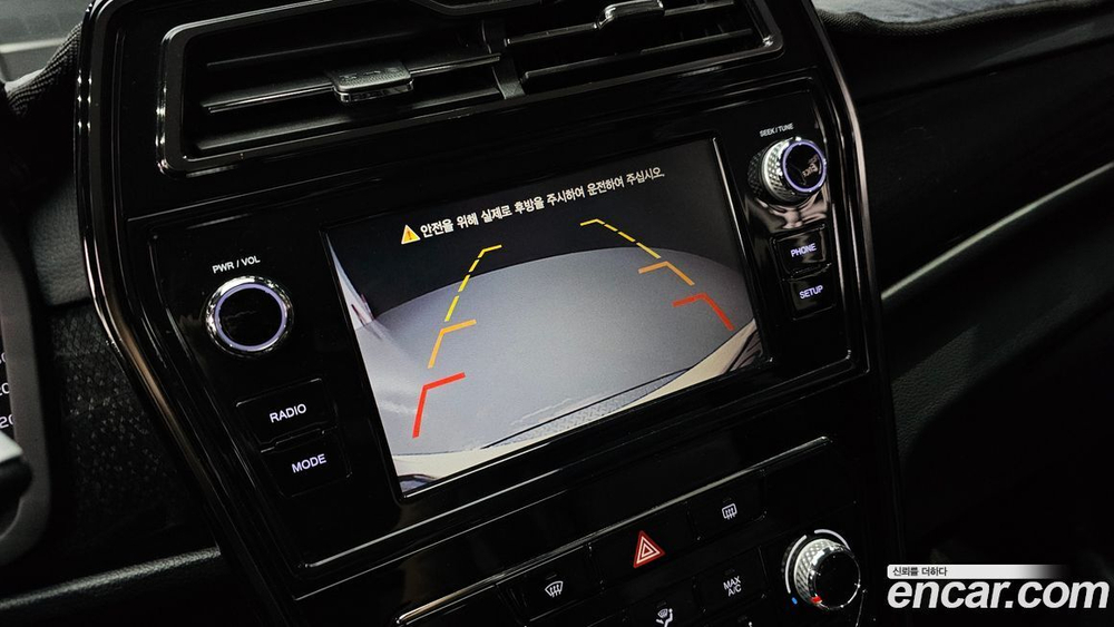 KG Mobility (Ssangyong) Very New Tivoli Бензин 1.5 2WD (11.2020)
