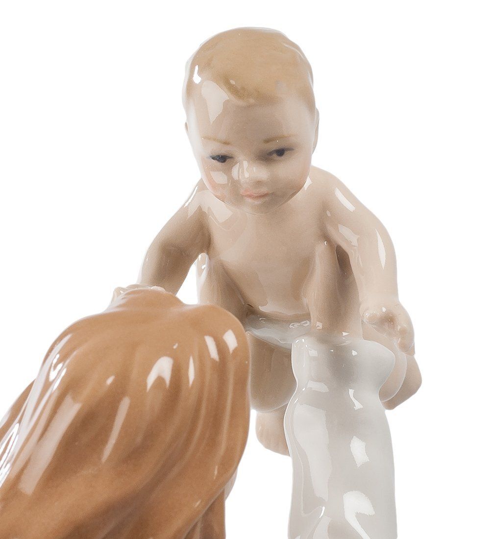 Pavone CMS-15/ 6 Фигурка «Девушка с ребенком»