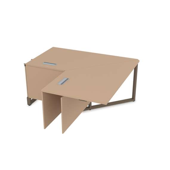 16СУС.196 Стол угловой бенч, средний модуль (1600/900*1600/900*750)