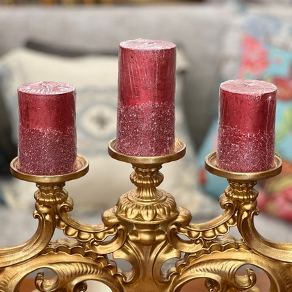 Свеча красная с блёстками М, 13 см