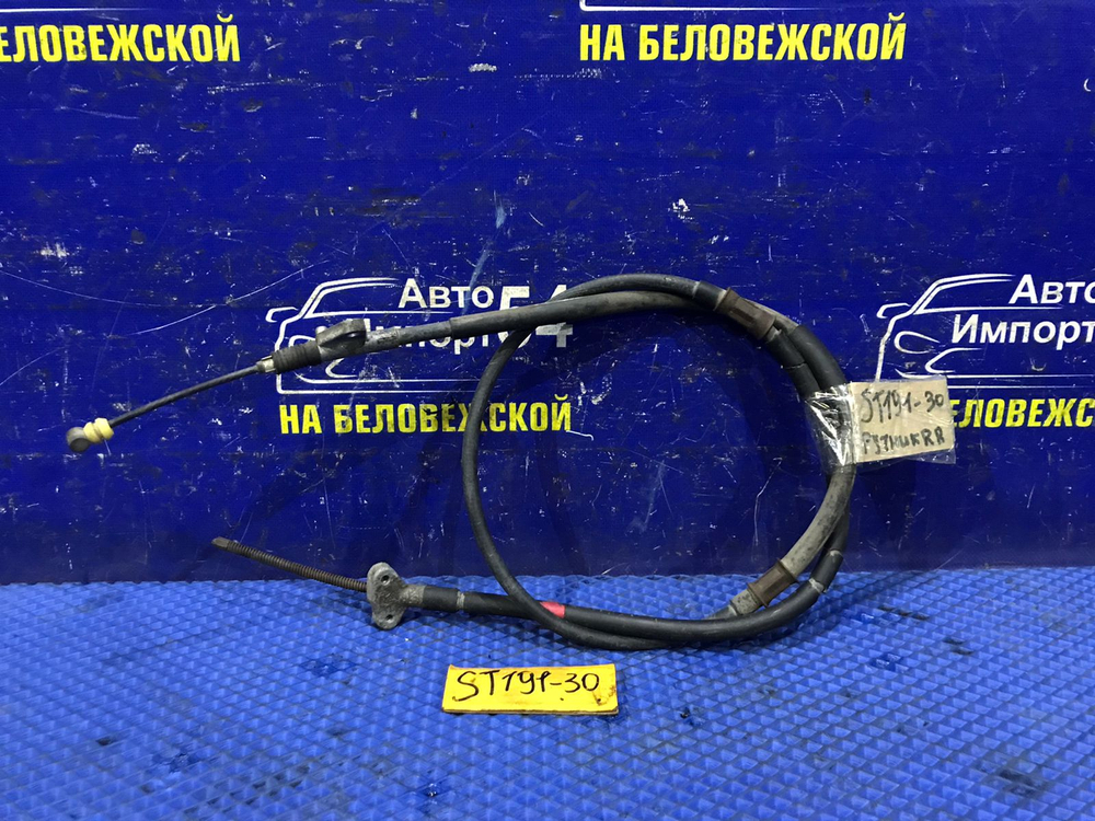 Трос ручника правый TOYOTA CORONA 1993