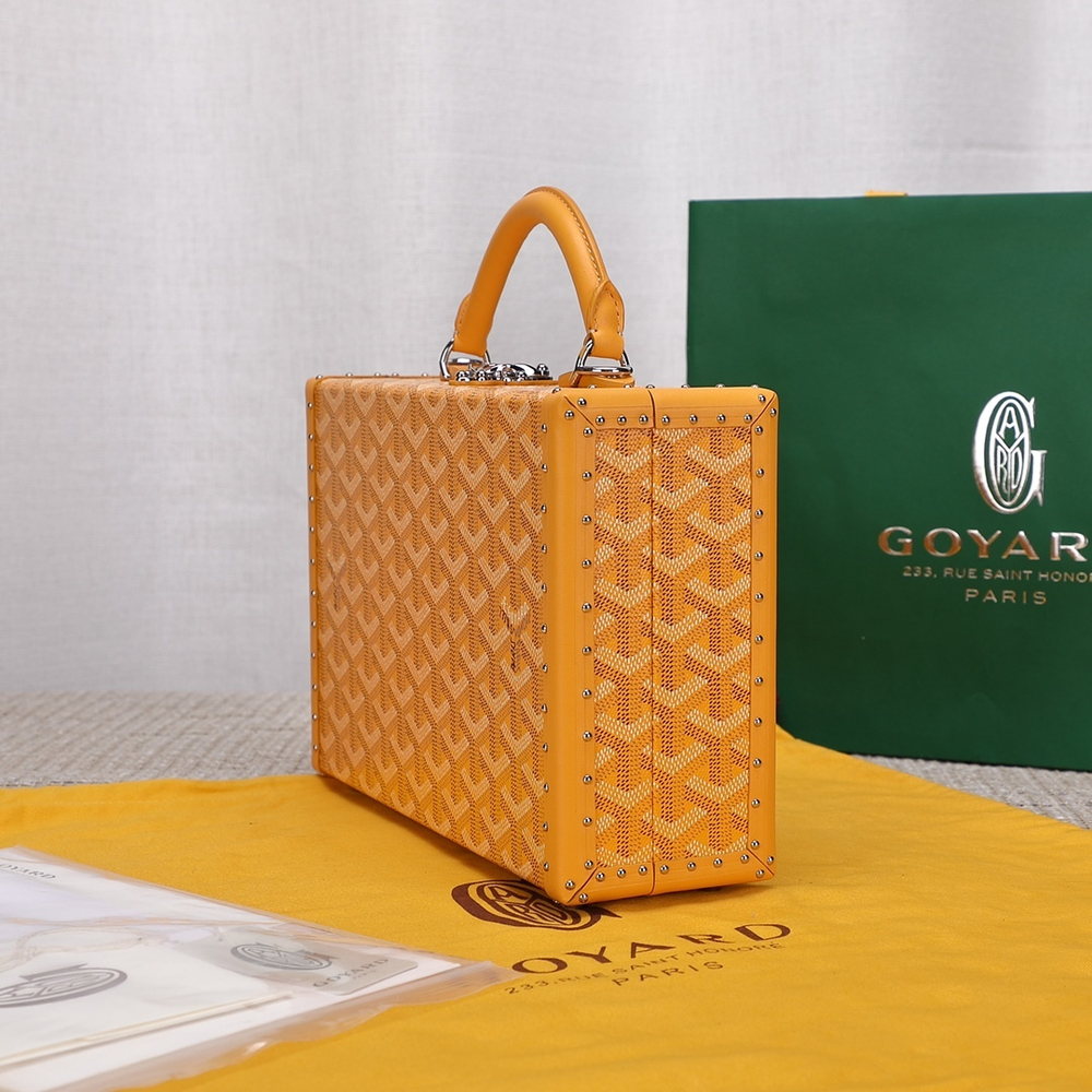 Goyard Grand Hotel Trunk Bag
