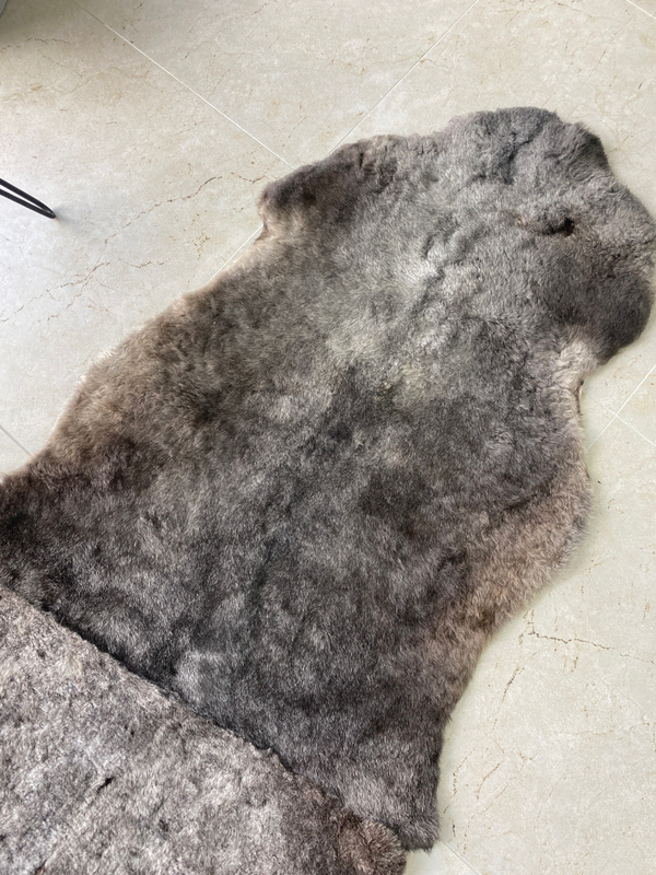 Шкура коврик меховой прикроватный овчина