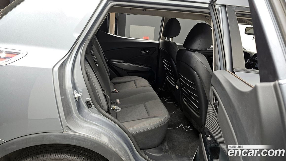 KG Mobility (Ssangyong) Very New Tivoli Дизель 1.6 2WD (01.2020)
