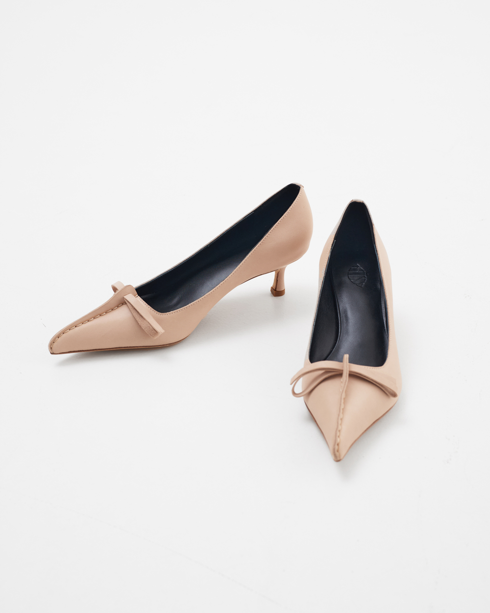 Туфли из натуральной кожи светло-бежевый