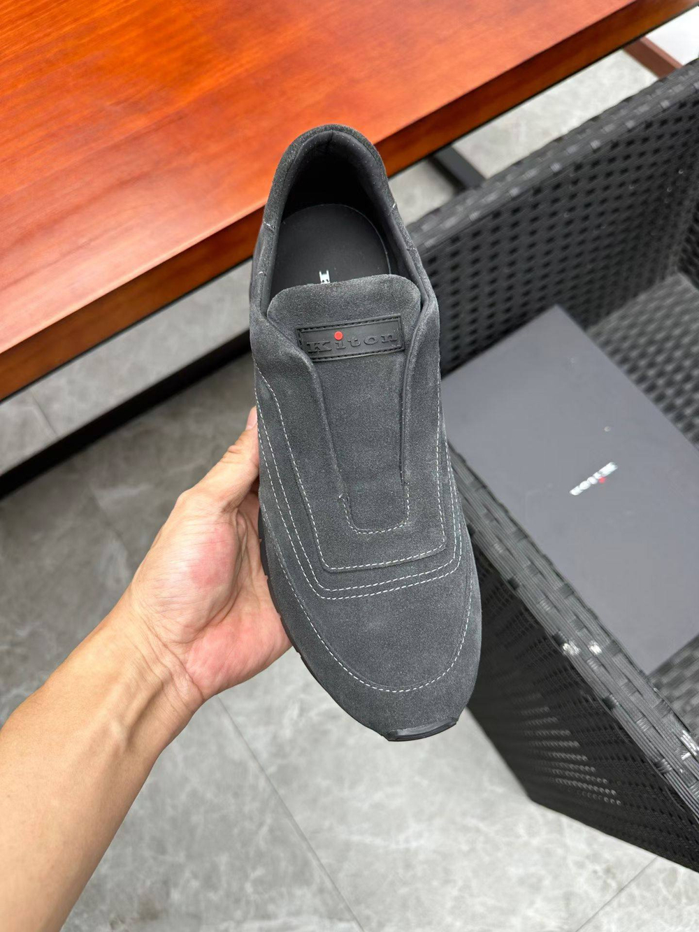 Кроссовки Kiton