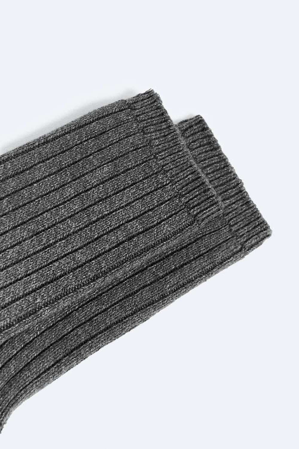 ZARA НОСКИ ИЗ РЕЛЬЕФНОЙ ТКАНИ В РУБЧИК, АНТРАЦИТОВО-СЕРЫЙ