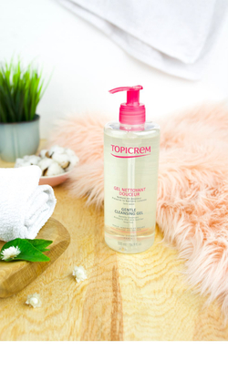 Topicrem UH BODY Gentle Cleansing Gel - нежный гель для умывания лица, тела и волос /   500  ml  / GTIN 3700281702415