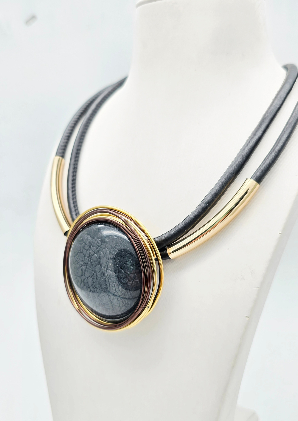 91003337 Колье Selena