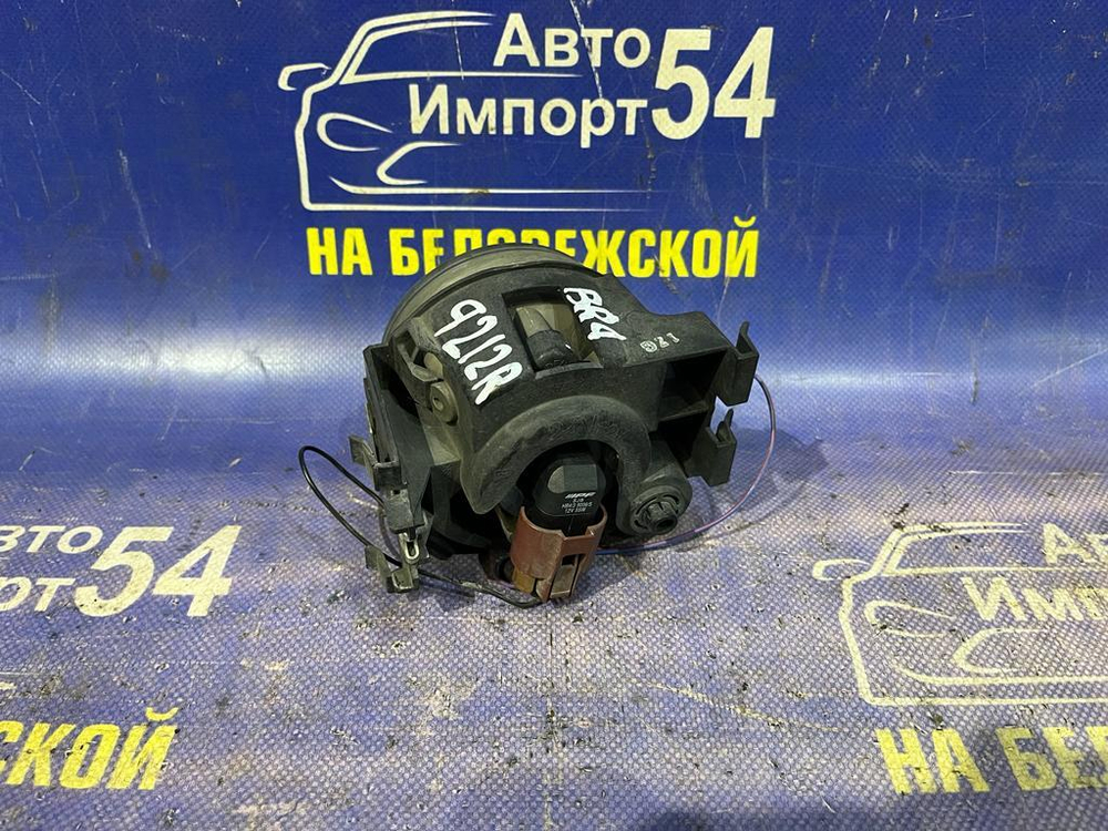 Туманка правая SUBARU OUTBACK 2009-2012