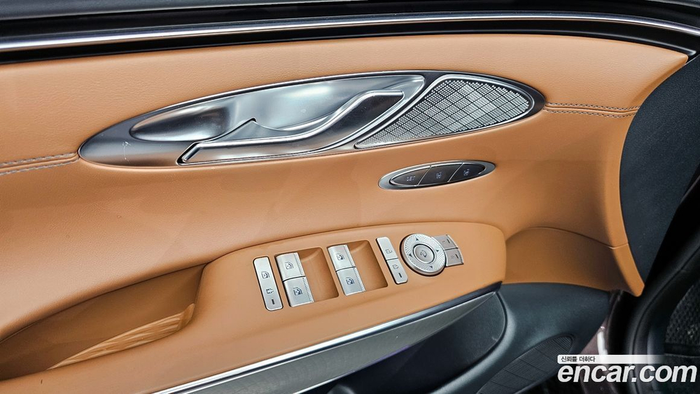 Genesis GV70 2.5T Бензин AWD (05.2023)
