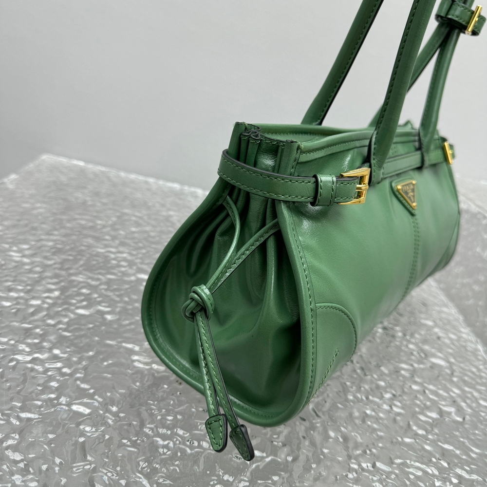 Prada Bag 32 cm